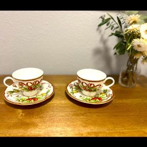 Tiffany Christmas teacups & saucers